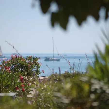Arcadia Appartement - Vue Sur Mer Gruissan Exterior photo
